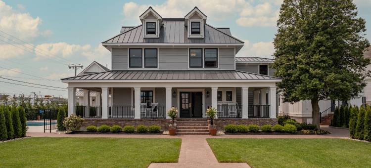 鸡舍(The Hen Houses)图片