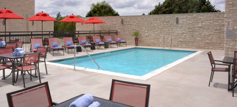 奥斯汀普夫卢格维尔会议中心万怡酒店(Courtyard Austin Pflugerville and Pflugerville Conference Center)图片