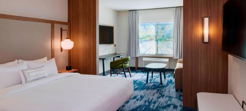 哥伦布万枫套房酒店(Fairfield Inn & Suites Columbus, IN)图片