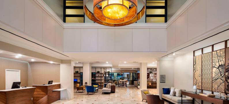 达拉斯市场中心喜来登套房酒店(Sheraton Suites Market Center Dallas)图片