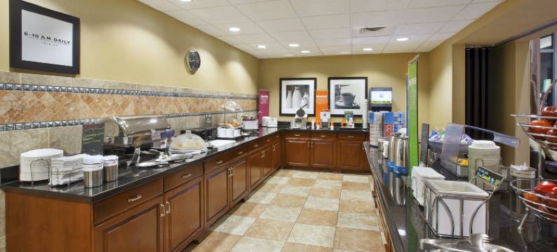 东北威奇托欢朋住宿及套房酒店(Hampton Inn & Suites Wichita-Northeast)图片