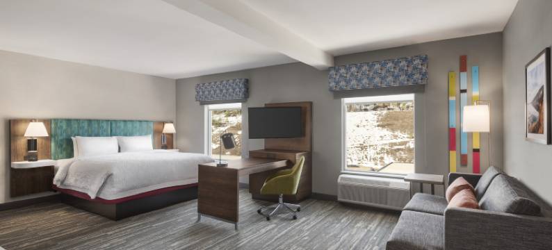 希尔顿旗下欢朋酒店及套房-基洛纳机场(Hampton Inn & Suites by Hilton Kelowna Airport BC)图片