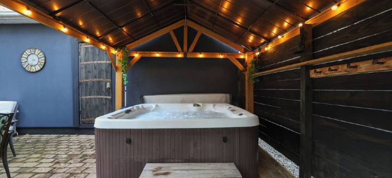 Enchanted Castle - Unique & Charming Getaway - Kalahari, Camelback, & Casino图片