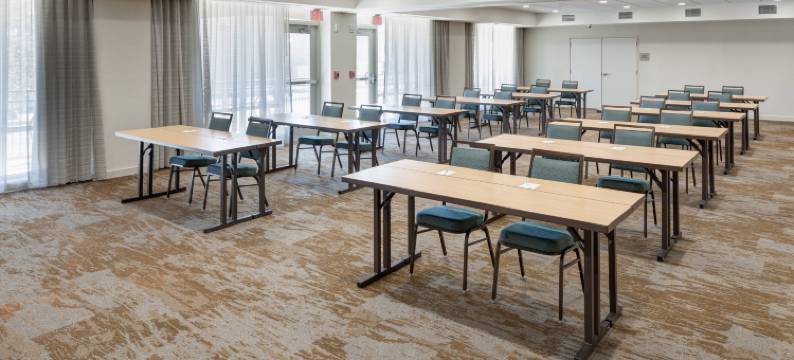 万怡酒店 - 由万豪管理 - 沃斯堡历史牲畜市场(Courtyard Fort Worth Historic Stockyards)图片