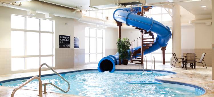 莱斯布里奇希尔顿欢朋酒店(Hampton Inn & Suites by Hilton Lethbridge)图片