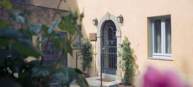 蒙提贝罗街房酒店(Camere di Via Montebello)图片