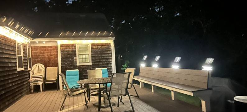 Private Beach on Nantucket Sound - Walk to Beach, Town, Harbor!图片