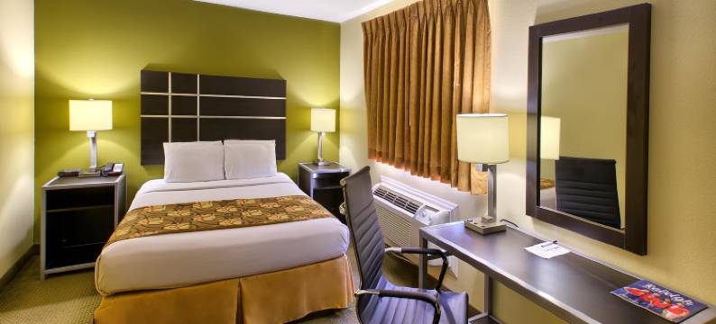 莱特戴尔罗利乡村壁炉酒店(Country Hearth Inn of Knightdale)图片