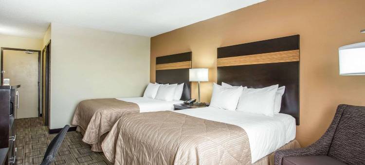 米尔堡凯隆酒店-近游乐园(Clarion Hotel Fort Mill Near Amusement Park)图片