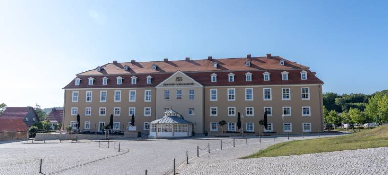巴伦斯特伯恩斯坦城堡酒店(Bernstein Schlosshotel Ballenstedt)图片
