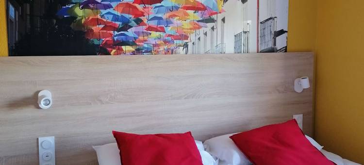 直通马堤格的Kyriad酒店(Kyriad Direct Martigues)图片