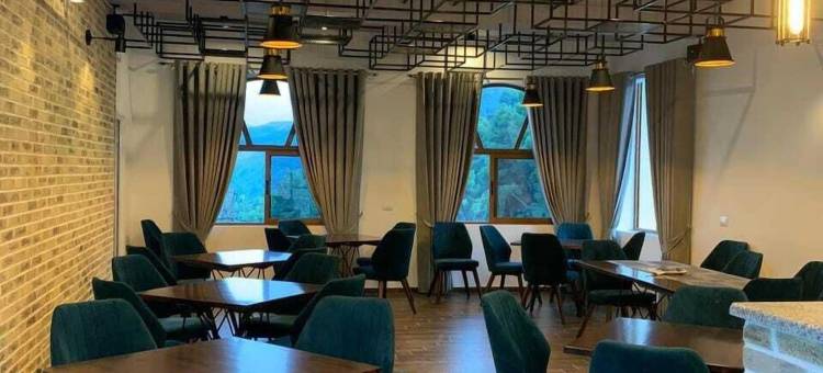 在祖父家的特吉希(Te Gjyshi (at Grandfather))图片