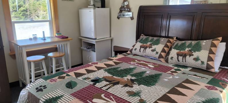 Ladd池小屋和露营地(Ladd Pond Cabins and Campground)图片