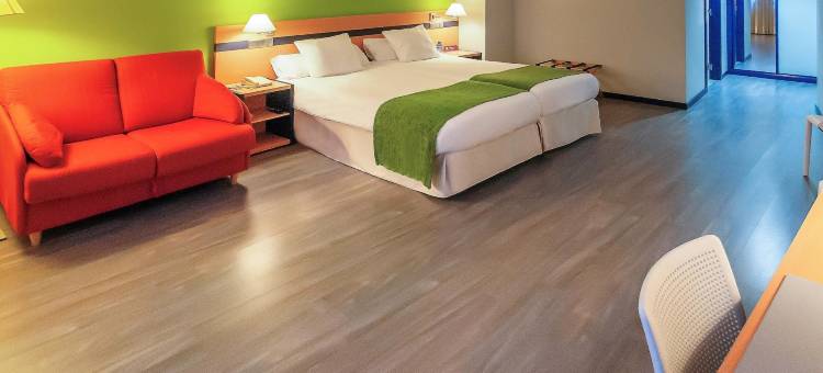 Ibis Styles Zaragoza Centro图片