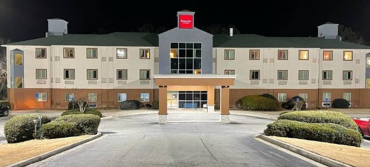 里西亚斯普林亚特兰大华美达酒店(Ramada by Wyndham Lithia Springs Atlanta)图片