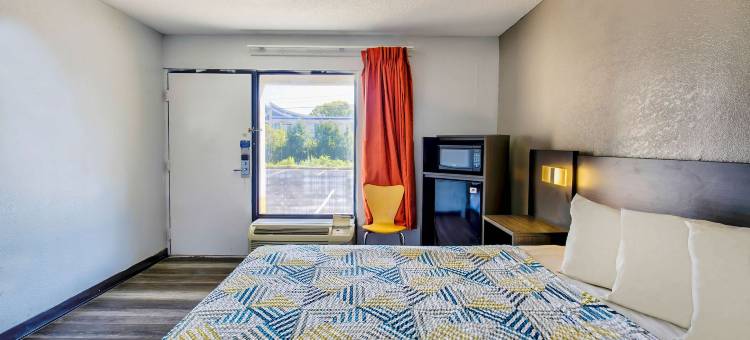 弗吉尼亚州阿什兰6号汽车旅馆(Motel 6 Ashland, VA)图片