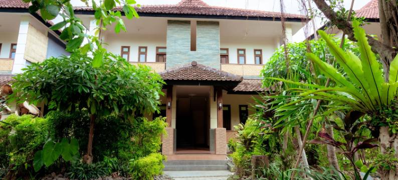 玛科塔普棱空酒店(Mahkota Plengkung Hotel by ecommerceloka)图片