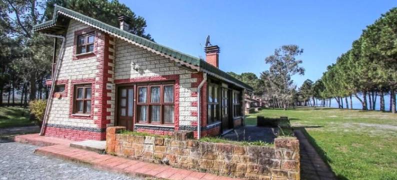 Çinarsuyu自然公园小木屋(ÇINARSUYU TABİAT Parki Bungalov)图片