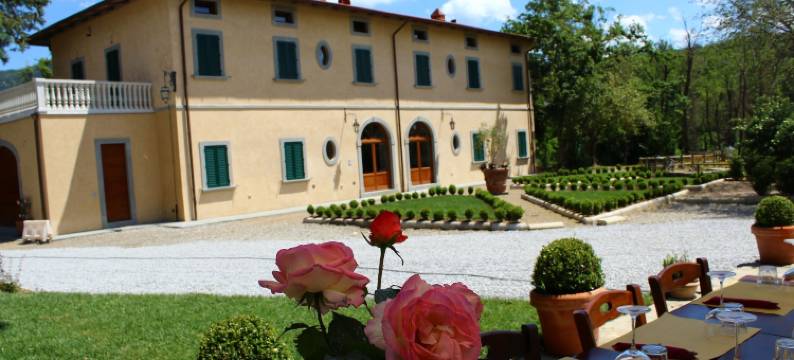 拉坎婷娜热赖斯赛普拉斯农家乐(La Cantina Relais - Fattoria Il Cipresso)图片