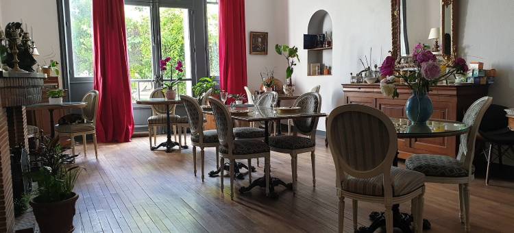 香布朗城堡酒店(Château de Champblanc)图片