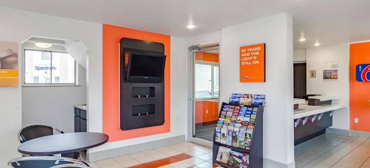 里弗顿6号汽车旅馆(Motel 6 Riverton, WY)图片