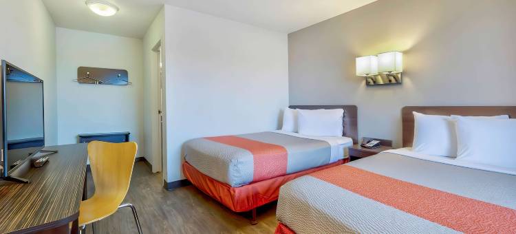 圣罗莎6号汽车旅馆(Motel 6 Santa Rosa, NM)图片