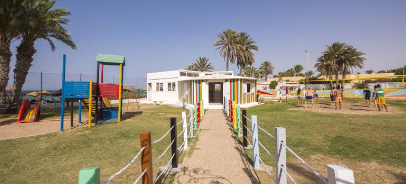 欧尔茂拉迪斯凯尼酒店(El Mouradi Skanes)图片