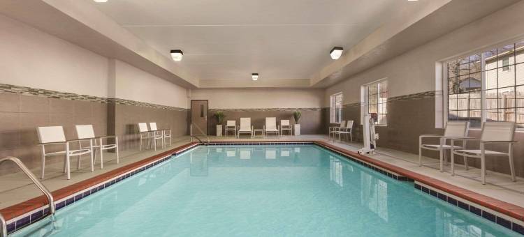 伦敦丽怡酒店(Country Inn & Suites by Radisson, London, KY)图片