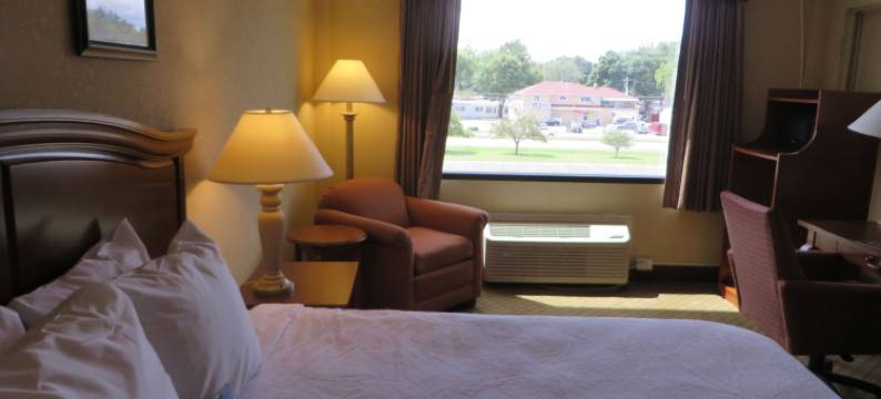 哥伦布机场戴斯酒店(Days Inn by Wyndham Columbus Airport)图片