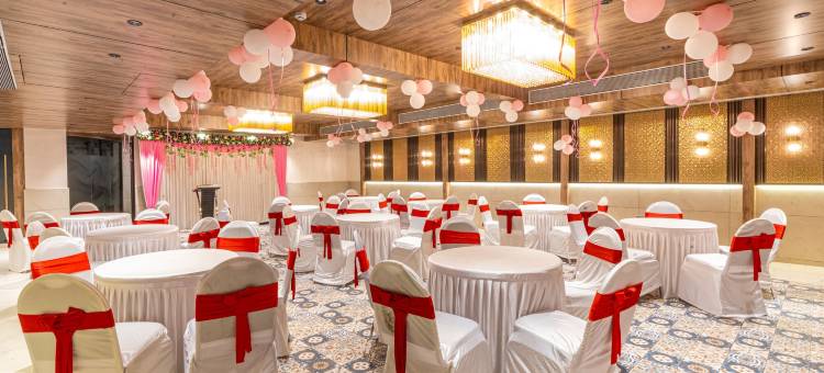 Treebo高级传统大酒店，塞恩(Treebo Premium Heritage Grand -Majiwada Thane)图片