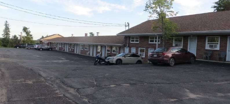 芬迪线汽车旅馆(Fundy Line Motel)图片