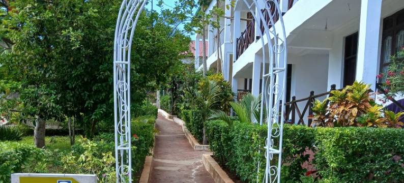 马贾尼微风旅馆(Majani Breeze)图片