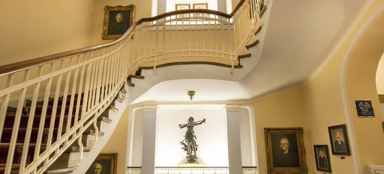 贝尔维尤莱恩酒店(Bellevue Rheinhotel)图片