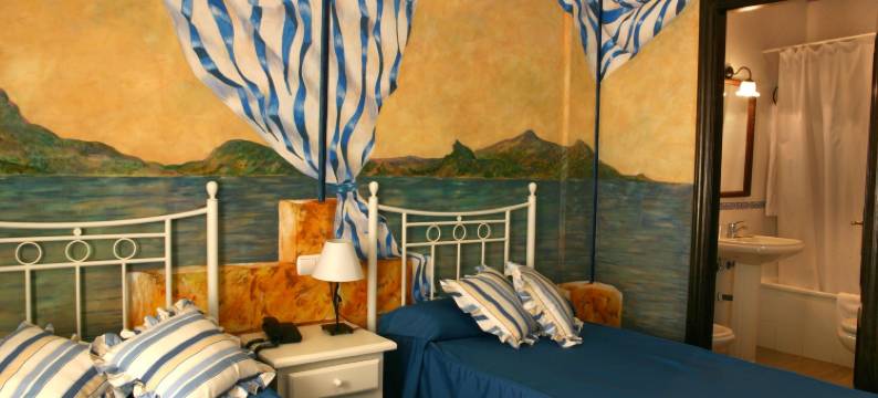 拉斯罗萨斯酒店(Hotel Las Rosas)图片