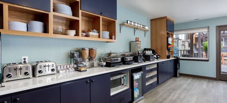 乔霍海滨旅馆(The Coho Oceanfront Lodge)图片