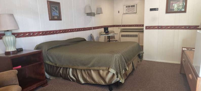 白色山谷汽车旅馆(White Valley Motel)图片