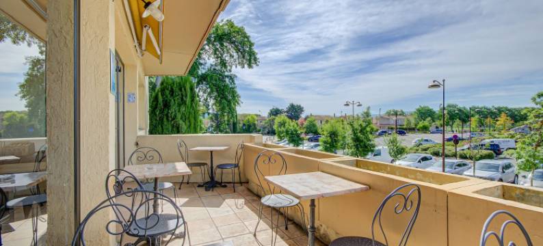 内翁酒店(Hotel les Nevons)图片