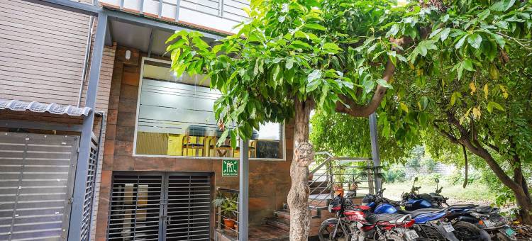 Fabhotel 天空景观宫殿(FabHotel Sky View Palace - Marathahalli Outer Ring Road)图片