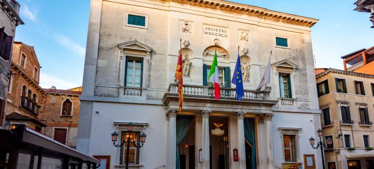 威尼斯梅斯纳尔宫酒店(Messner Palace Venice)图片