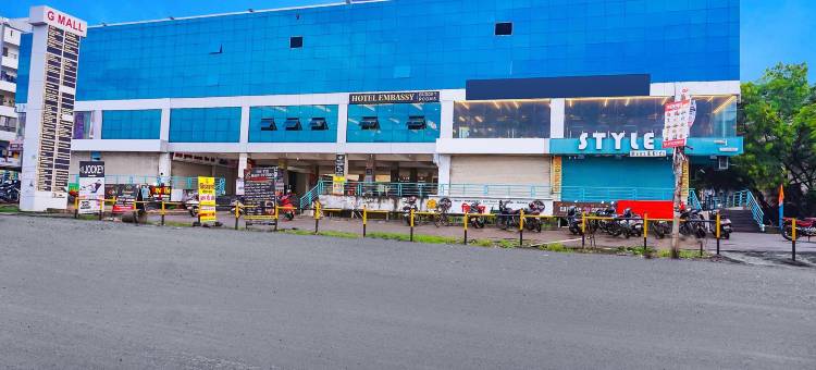 FabHotel Embassy - Nr Amanora Mall, Pune图片