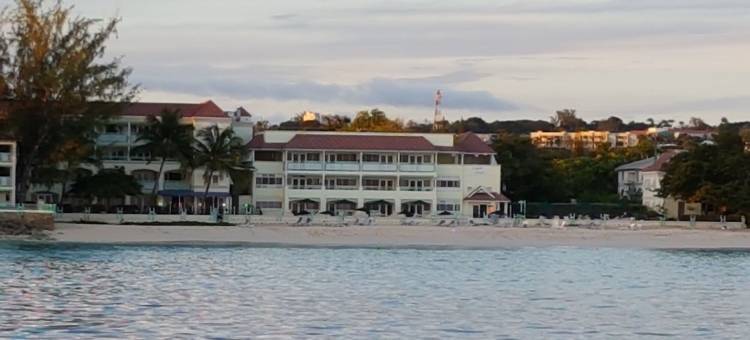 珊瑚雾海滩酒店(Coral Mist Beach Hotel)图片