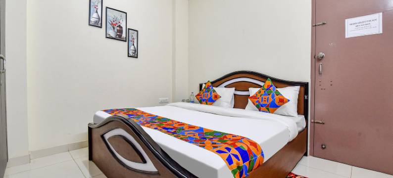 Fabhotel 月光宫殿(FabHotel Moon Light Palace)图片