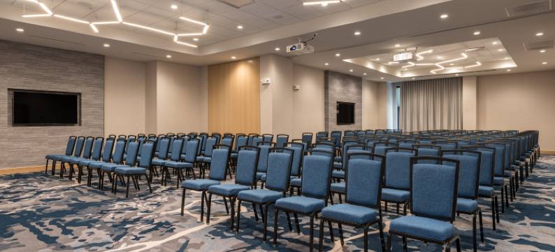 波士顿坎顿希尔顿花园酒店(Hilton Garden Inn Boston Canton)图片