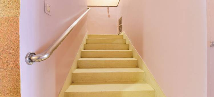 Fabhotel 贾伊曼加尔宫(FabHotel Jai Mangal Palace - Sindhi Camp Bus Stand, Jaipur Railway Station,Sindhicamp Metro Station)图片