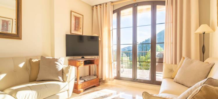 Premium apartment in Benahavis with balcony图片
