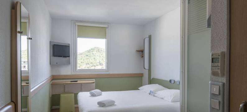 阿雅克肖宜必思快捷酒店(ibis budget Ajaccio)图片