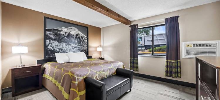 Super 8 by Wyndham Colorado Springs Peterson Space Force图片