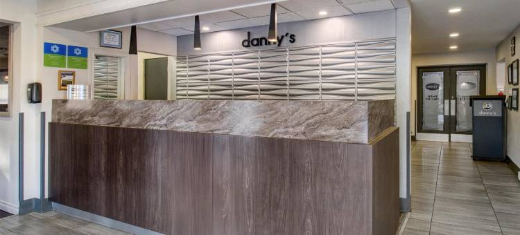 Dannys Hotel Suites, SureStay Collection by Best Western图片