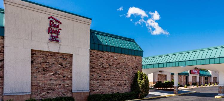 迪卡尔布红顶套房酒店(Red Roof Inn & Suites DeKalb)图片