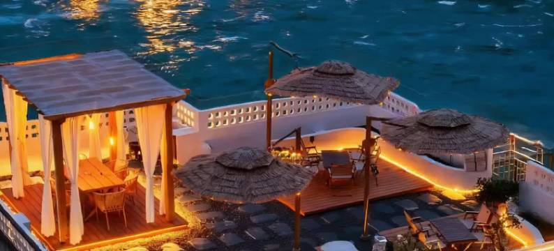 泸定大渡听风民宿(泸定桥景区店)图片